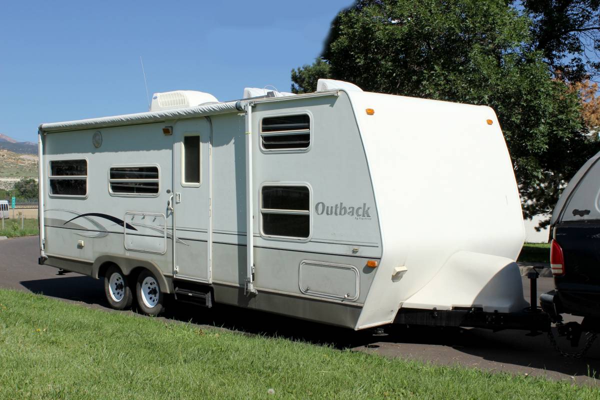 2004 outback travel trailer