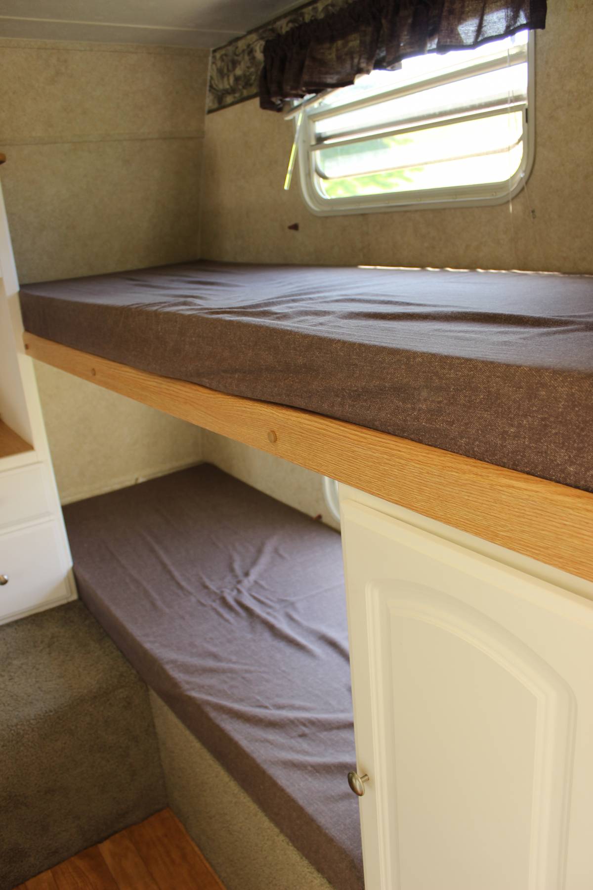 2004 Keystone Outback Travel Trailer RV Rentals
