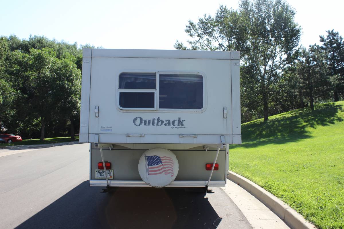 2004 Keystone Outback Travel Trailer RV Rentals