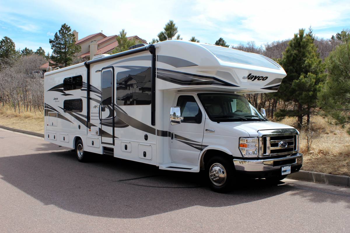 Class C RV Rental 2018 Jayco Rental Greyhawk Prestige